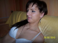 Brunette amateur wife exposed