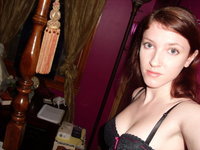 Redhead amateur wife self pics collection