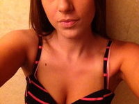 Sexy amateur girl private porn pics