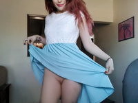 Sweet redhead teen babe