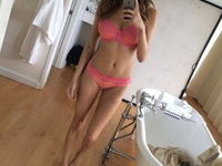 Amazing amateur babe nude selfies