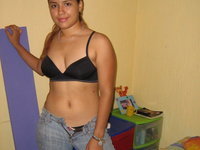 Latina amateur girl Nadia