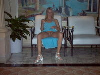 Amateur wife Heather on vacation