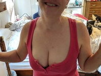 Mature amateur wife Paula