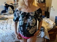 Mature amateur wife Paula