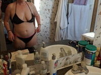 Mature amateur wife Paula