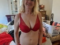 Mature amateur wife Paula