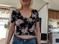 Mature amateur wife Paula