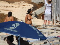Nudist beach some hot pics