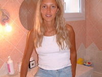 Blonde amateur wife Virginia sexlife