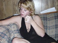 Blonde amateur wife posing nude