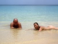 Amateur couple nude posing & hardcore pics