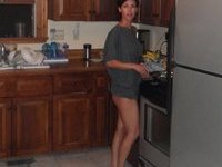 Sexy amateur brunette wife homemade pics