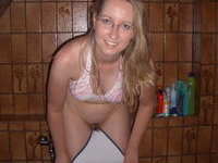 German amateur blonde MILF Maike