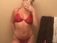 Curvy brunette girlfriend sexlife