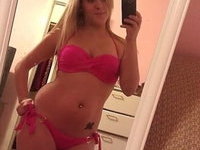 Blonde amateur wife Artezia