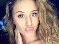 Super sexy teen Jordan selfies