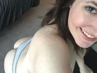 Chubby teen GF with perfect pussy lips