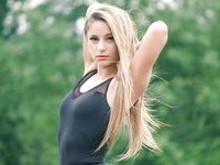 Teen dancer Chloe private pics