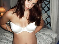 Nasty MILF Lauren shows off her curvy body