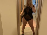 BBW MILF with saggy tits and chunky ass Wendy
