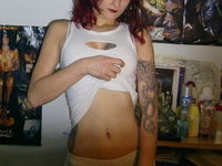 Tattoed redhead amateur GF Madelyn