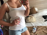 Busty amateur GF Chanel sexlife pics collection