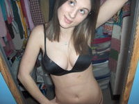 Teenage amateur GF nude selfies in her room