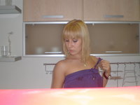 Blond amateur wife Larissa