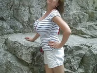 Mature amateur mom with huge tits Elena Zernova