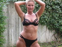 Blonde amateur MILF Denise