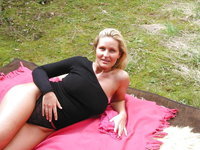 Blonde amateur MILF Denise