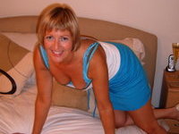 Kinky hairy blonde MILF