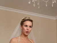 Sweet amateur blonde bride private pics