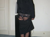 Brunette amateur wife posing in black lingerie