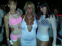 Boat cruise for swingers