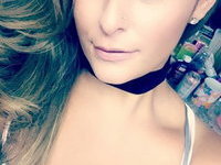 Sexy Amanda selfies