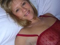 Mature amateur blond wife sexlife