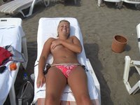 Amateur wife topless at beach