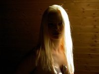 Sexy amateur blonde MILF private nude pics