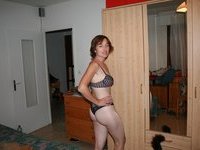 Mature amateur wife posses at home