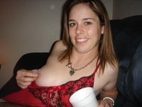 Cute young amateur GF showing tits