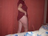 Blonde amateur MILF nude posing pics collection