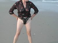 Mature amateur blonde wife at beach