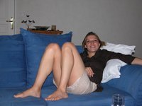 Blonde amateur wife posing for hubby