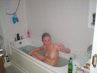 Bathing amateur GF
