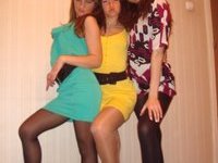 Sexy amateur babe alone and with friends