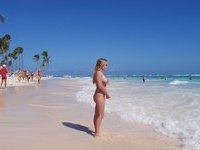 Nice busty amateur MILF mexico vacation