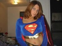 Supergirl amateur pussy play