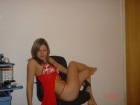 Amateur blond GF nude posing at home